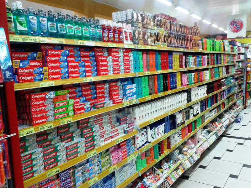 Perfumaria  &  Cosméticos  à Venda em São Bernardo do Campo SP - Centro Comercial Movimentado